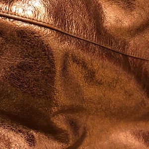 Coach Bags - Coach metallic gold/rose gold crossbody poppy bag Coach Bags - Coach metallic gold/rose gold crossbody poppy bag